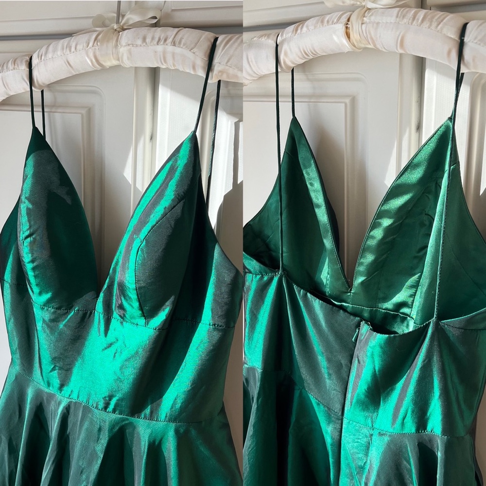 Sherri Hill Green Emerald Prom Dress - Picture 5 of 14